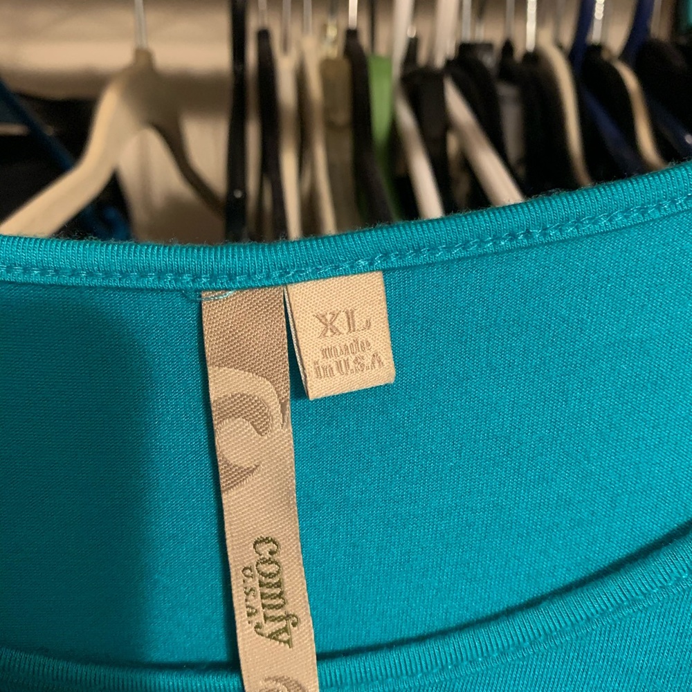 XL Teal Green Comfy USA Asymmetrical Top